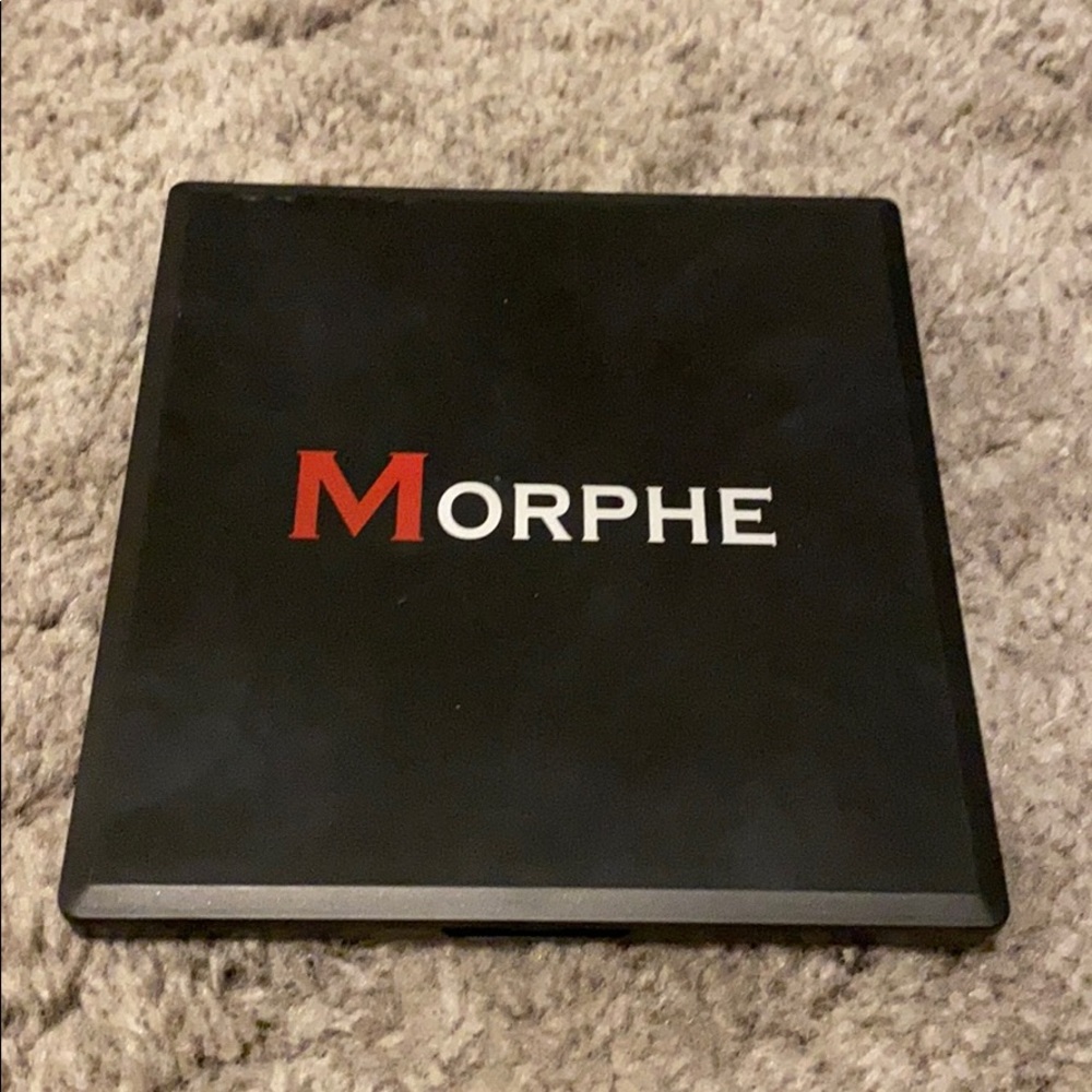 Morphe blush palette